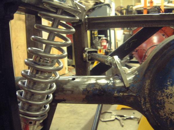 rear upr link is level @ ride height.