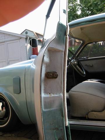 1908stude_door_striker