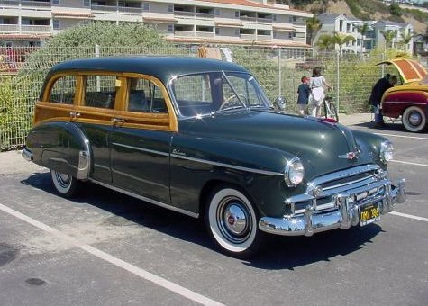 1949_Chevrolet_Style_1061_Woody_Wagon