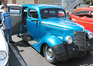 671936_ford