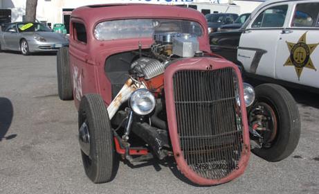Rat_rod_in_Italy