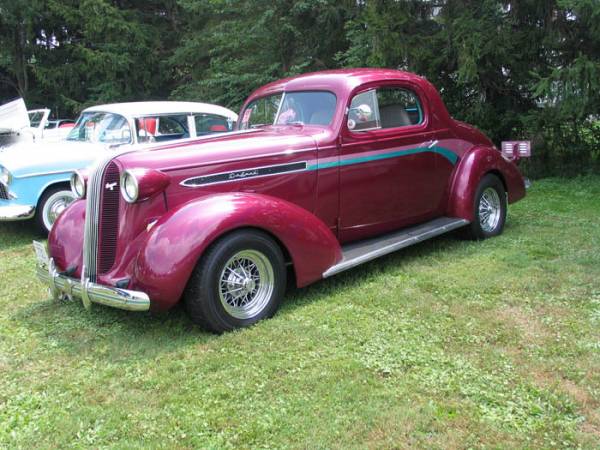 '36 Pontiac Street Rod
