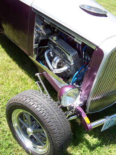 Right side with cover off.