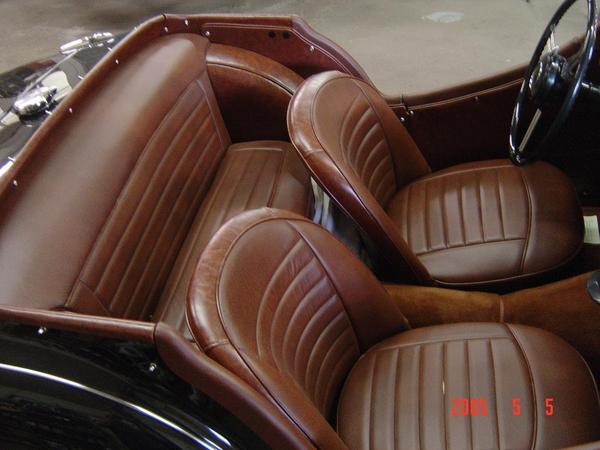 datsan TR-3A leather interior
