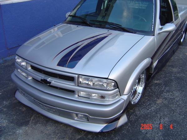 S-10 pickup hood shot