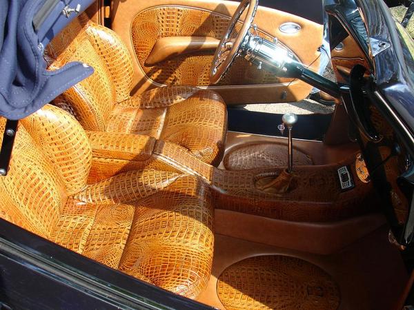 custon_croc__g_day_mate__