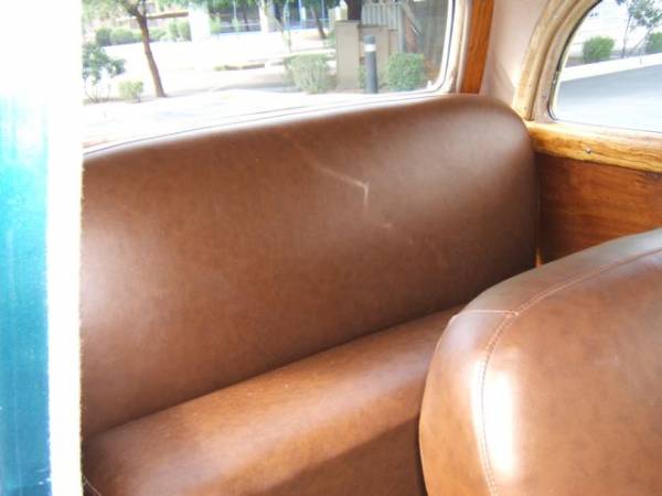 1949_CHEVROLET_TIN_WOODIE_11_3rd_seat
