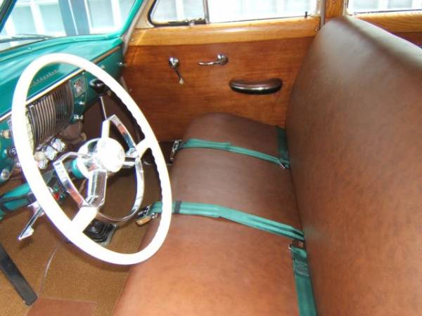 1949_CHEVROLET_TIN_WOODIE_3_interior_front
