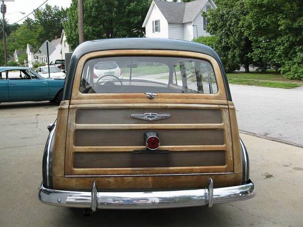 1949_Chevrolet_Styleline_DeLuxe_Woody_Station_Wagon_5_rear