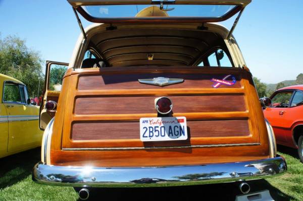 1950_Chevy_Tin_Woody_11_tail_gate