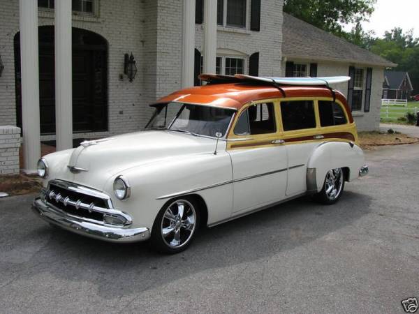 1952_Chevrolet_Tin_Woody_Wagon_1_