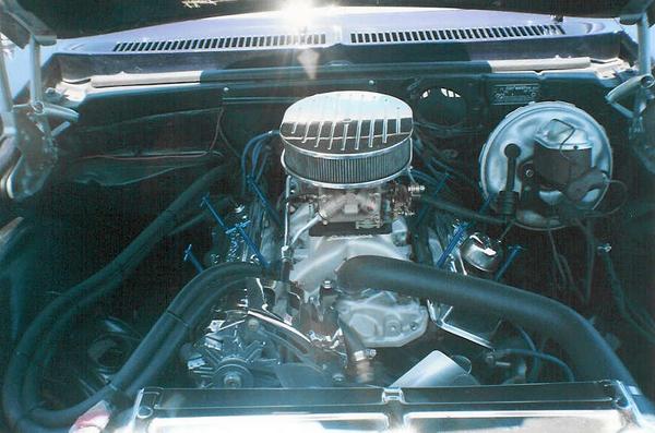 350 Small Block Engine