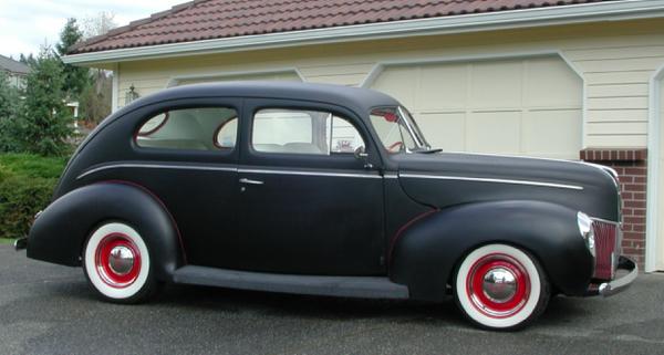 1940 Ford Standard Sedan