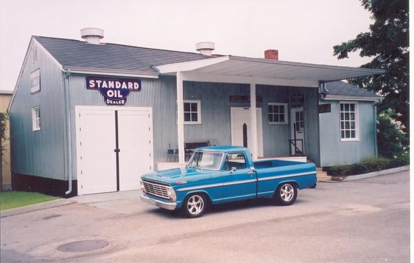 1967 F-100 a