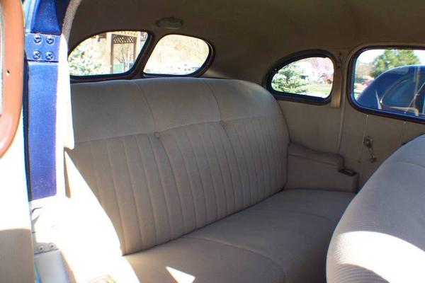 rear_seat_2