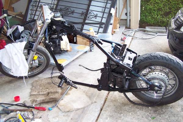 vulcan 800 frame left side