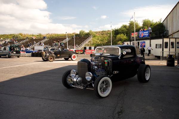 85748533_Q6QfQSXX_drag010552