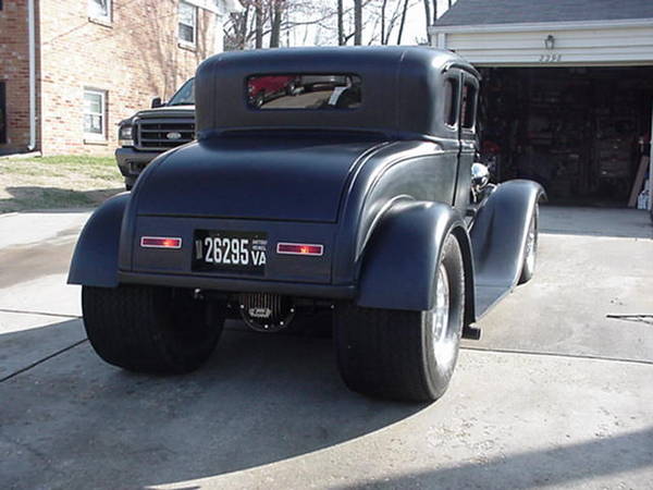Dans 1930 Ford