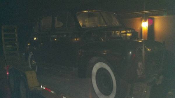 1947 Ford Super Deluxe