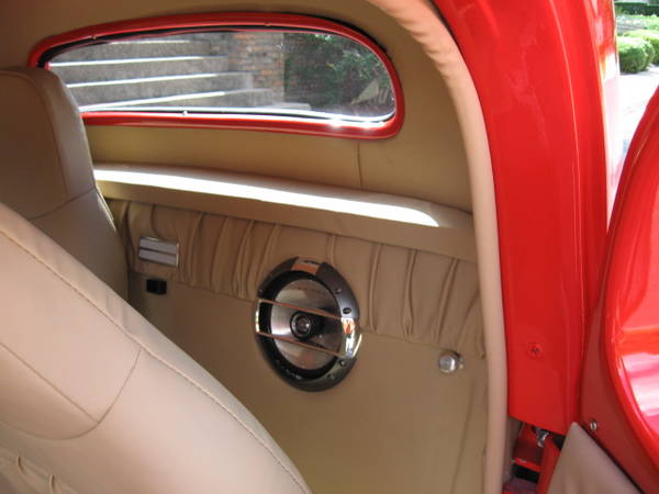 Interior Sound System Alpine CD,etc