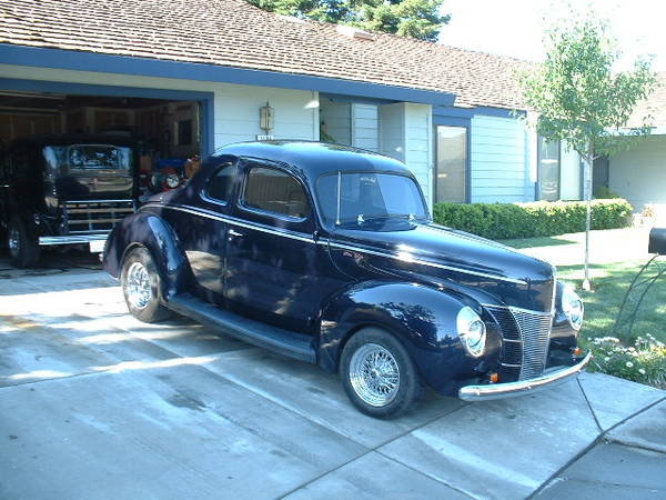 1940 Ford Coupe street rod