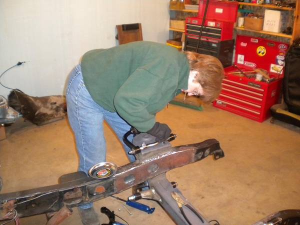 Attaching the A arms