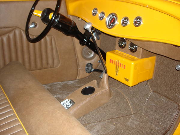 Sideways coupe interior