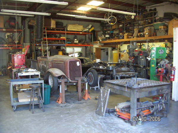 Other side of Mikeys shop